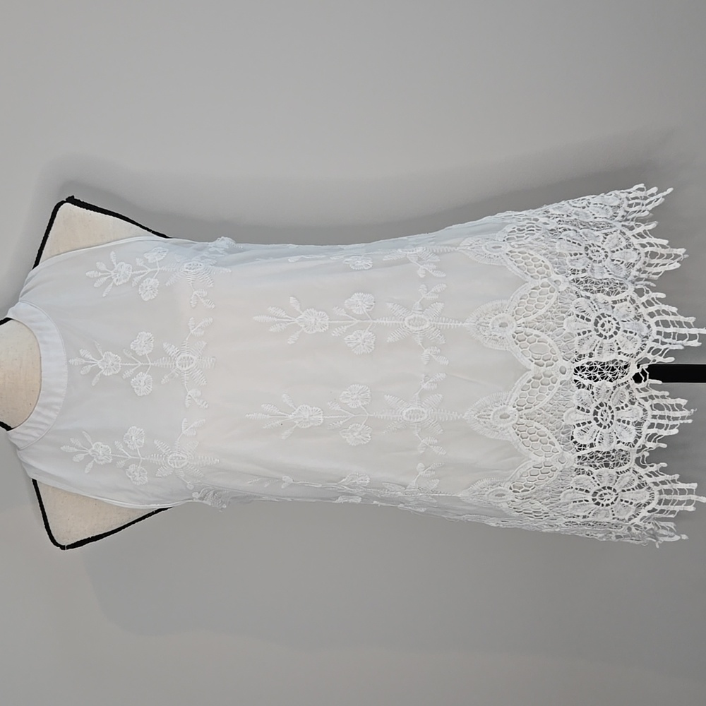 🍉 Soulmates White Lace Top Size Large